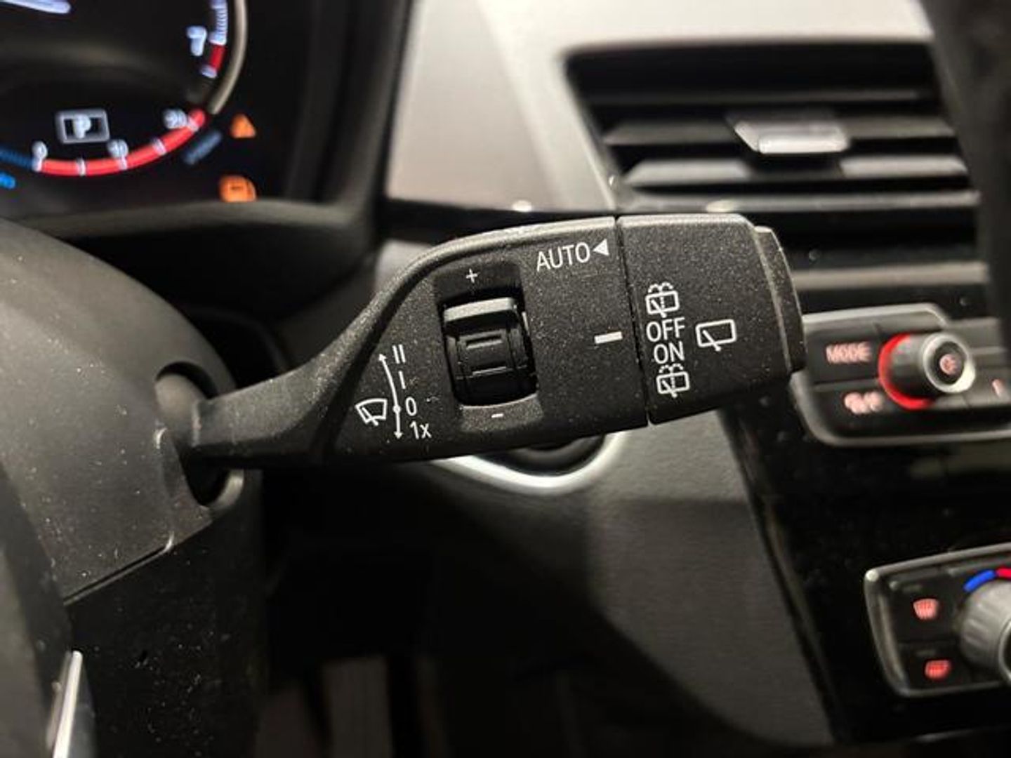 BMW X1 sDrive18i 100 kW (136 CV)