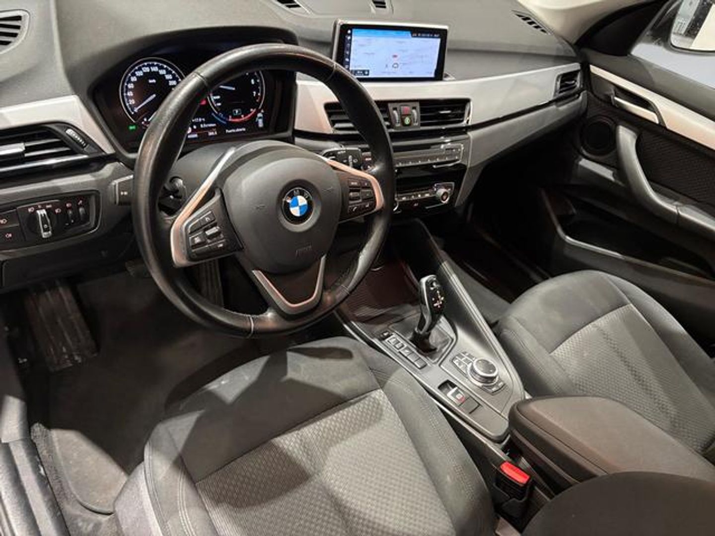 BMW X1 sDrive18i 100 kW (136 CV)