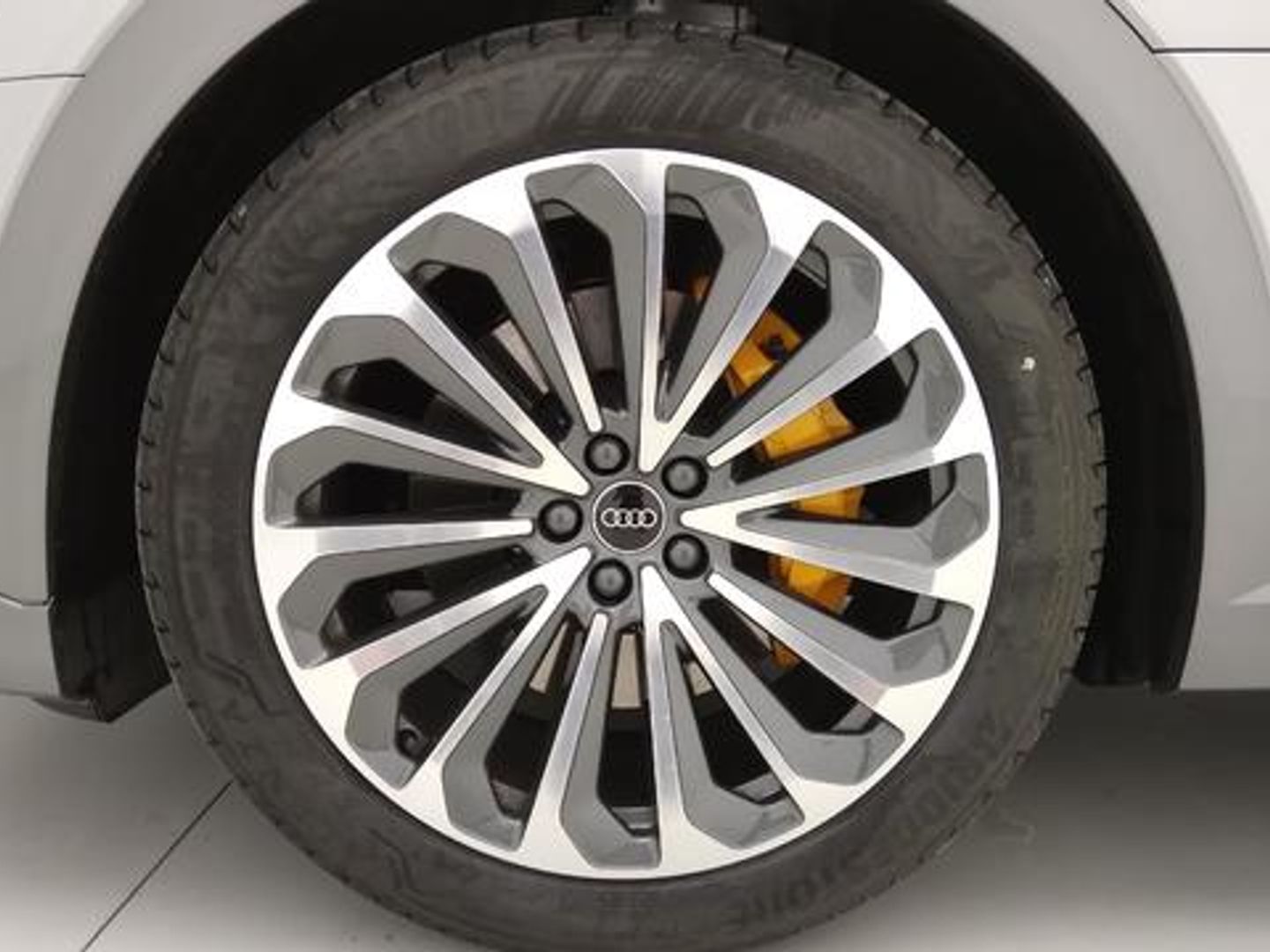Audi e-tron Sportback Advanced e-tron 50 quattro 230 kW (313 CV)
