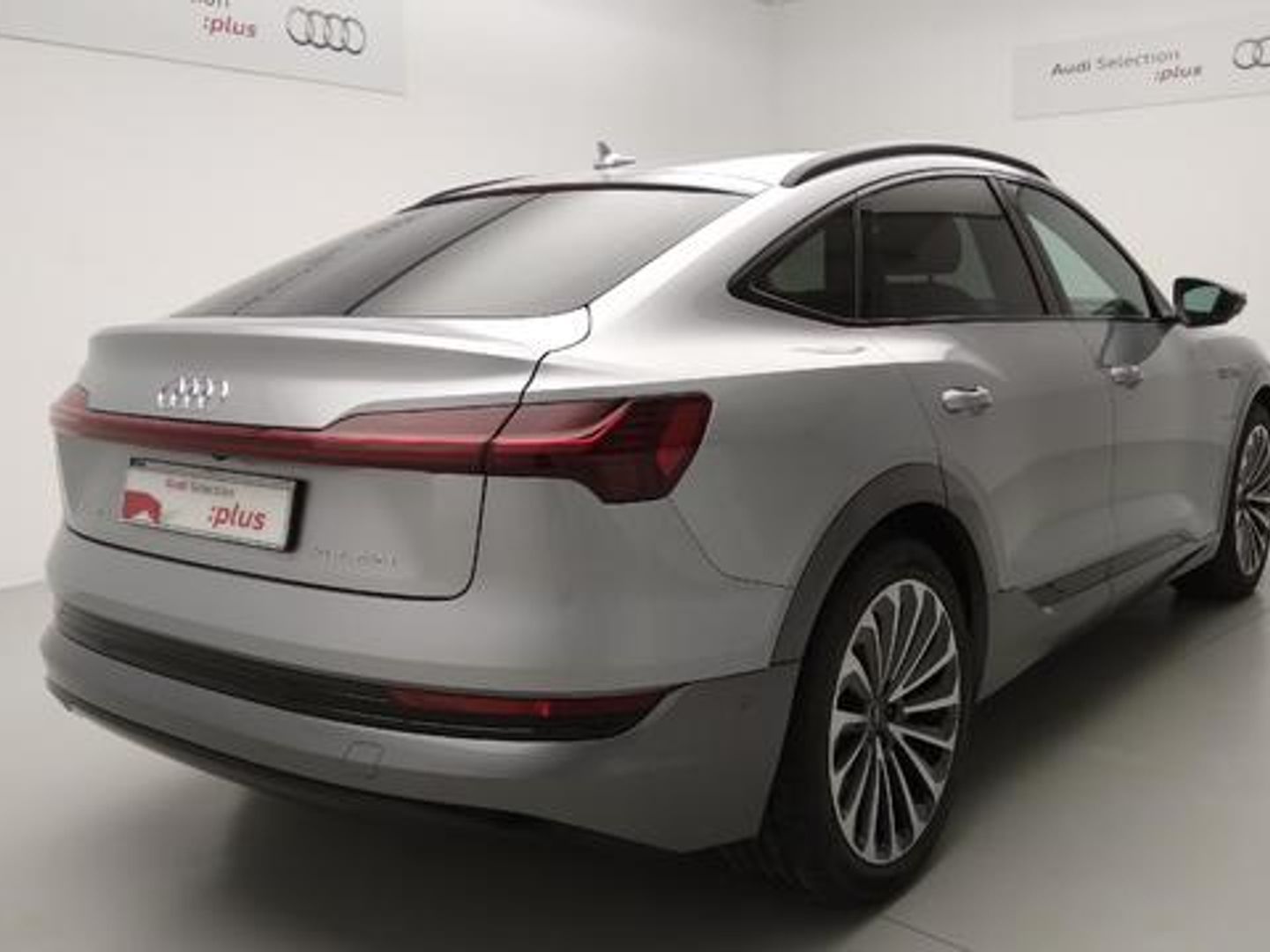 Audi e-tron Sportback Advanced e-tron 50 quattro 230 kW (313 CV)