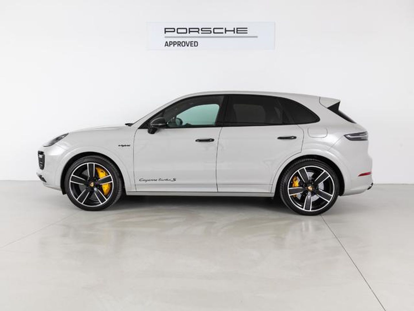 Porsche Cayenne Cayenne Turbo S E-Hybrid 500 kW (680 CV)