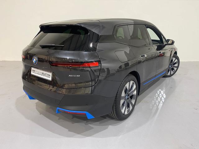 Bmw iX xDrive40 240 kW (326 CV) -