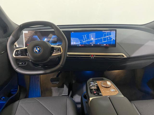 Bmw iX xDrive40 240 kW (326 CV) -