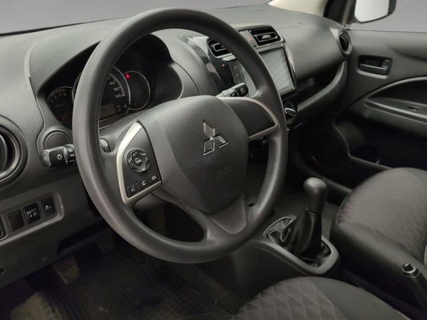 Mitsubishi Space Star 120 MPI Spirit 52 kW (71 CV)