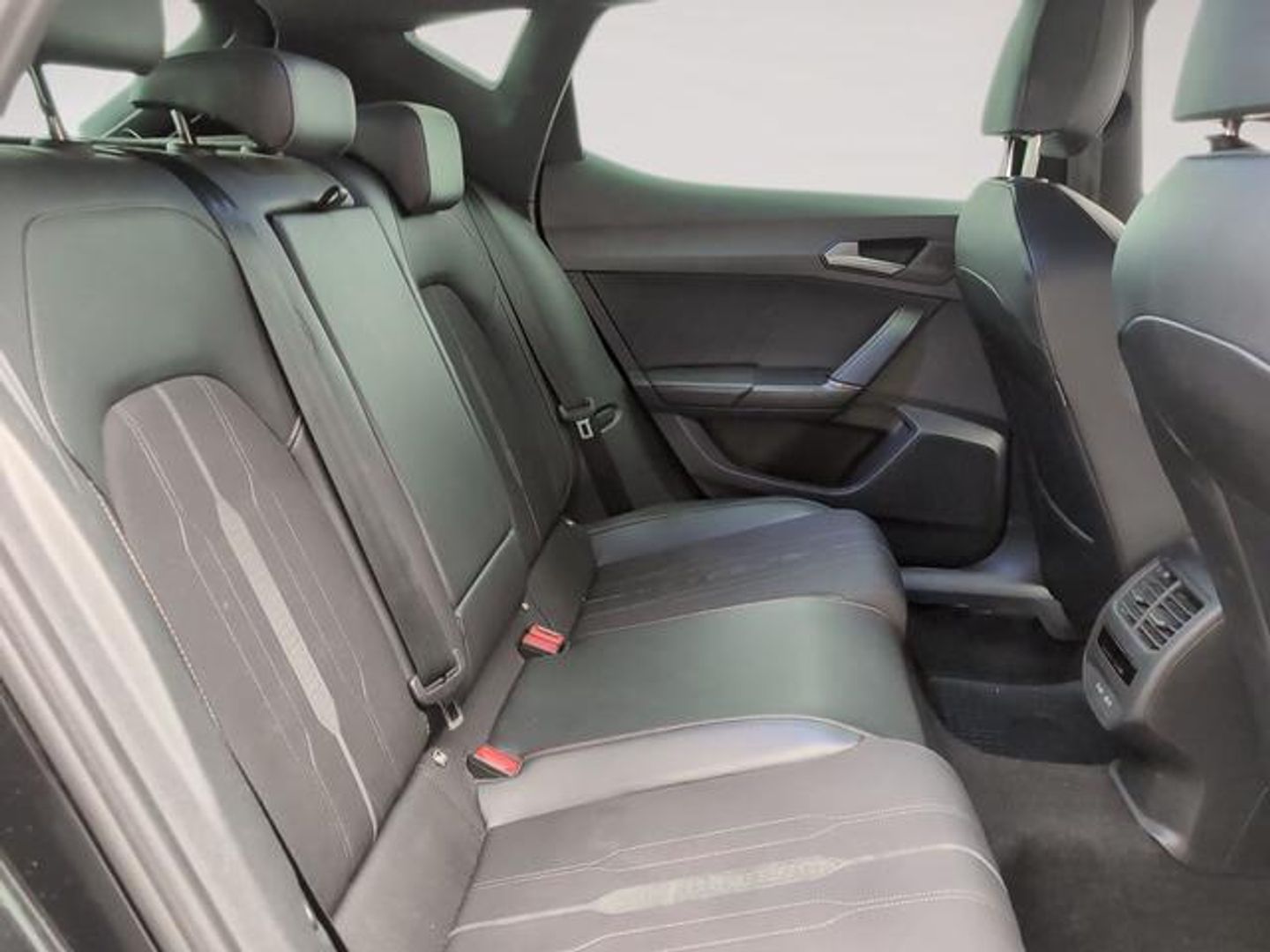 CUPRA Leon 1.5 eTSI DSG 110 kW (150 CV)