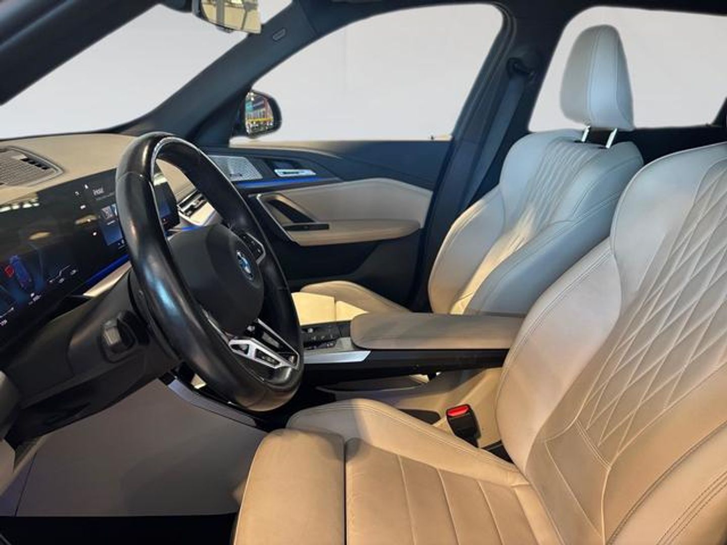 BMW iX1 xDrive30 230 kW (313 CV)