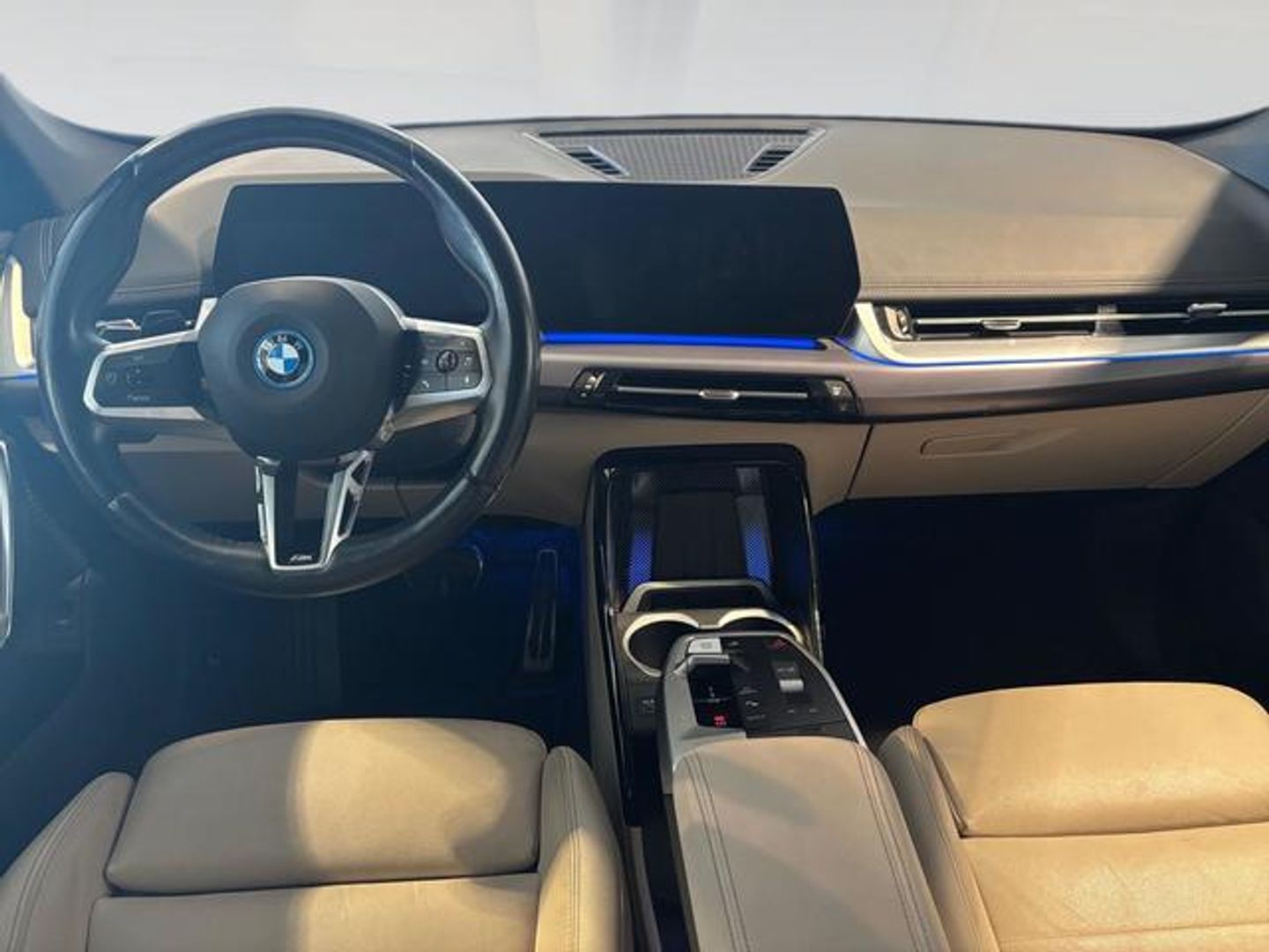 BMW iX1 xDrive30 230 kW (313 CV)