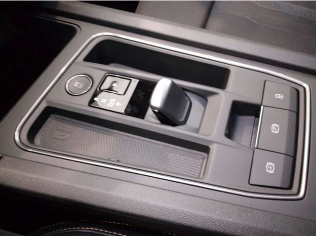 CUPRA Leon 1.5 eTSI DSG 110 kW (150 CV)