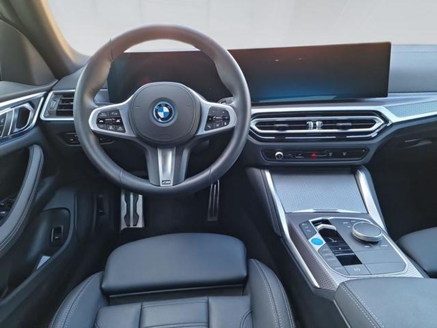 BMW i4 eDrive40 250 kW (340 CV)
