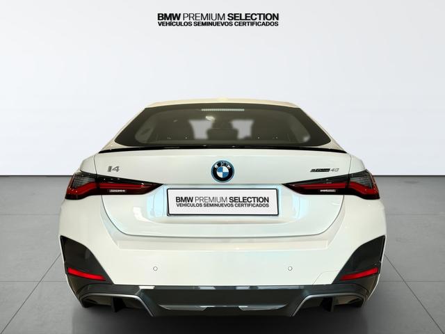 BMW i4 eDrive40 250 kW (340 CV)