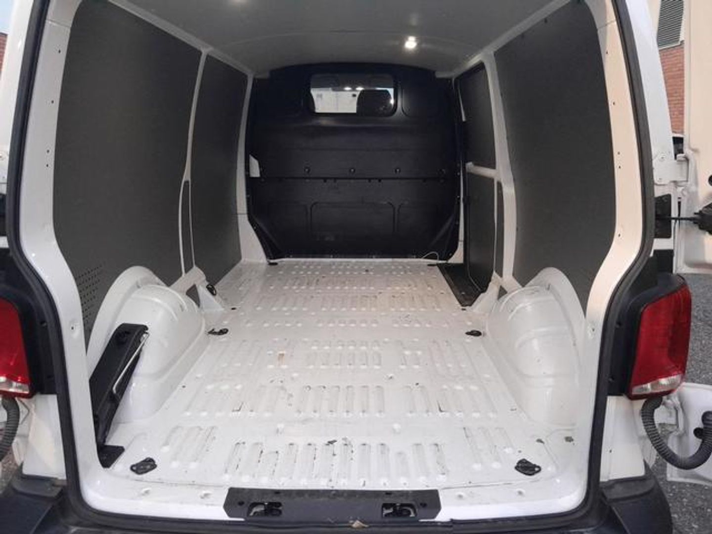 Volkswagen Transporter Furgon Batalla Larga TN 2.0 TDI 81 kW (110 CV)