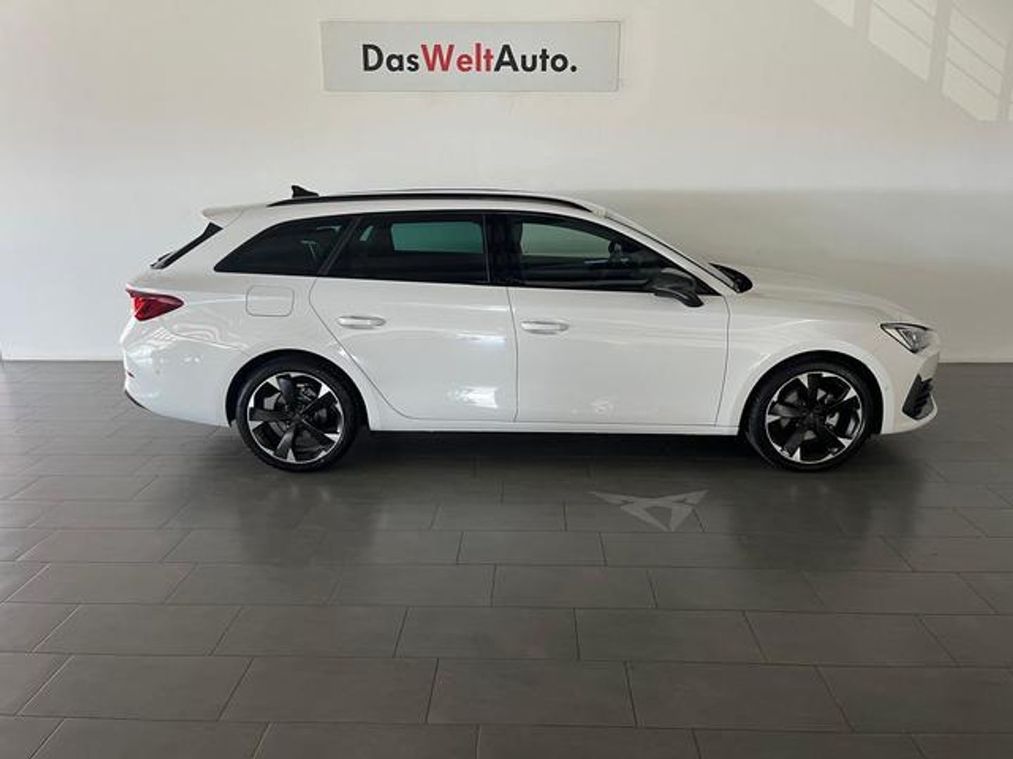 CUPRA Leon Sportstourer 1.5 eTSI DSG 110 kW (150 CV)