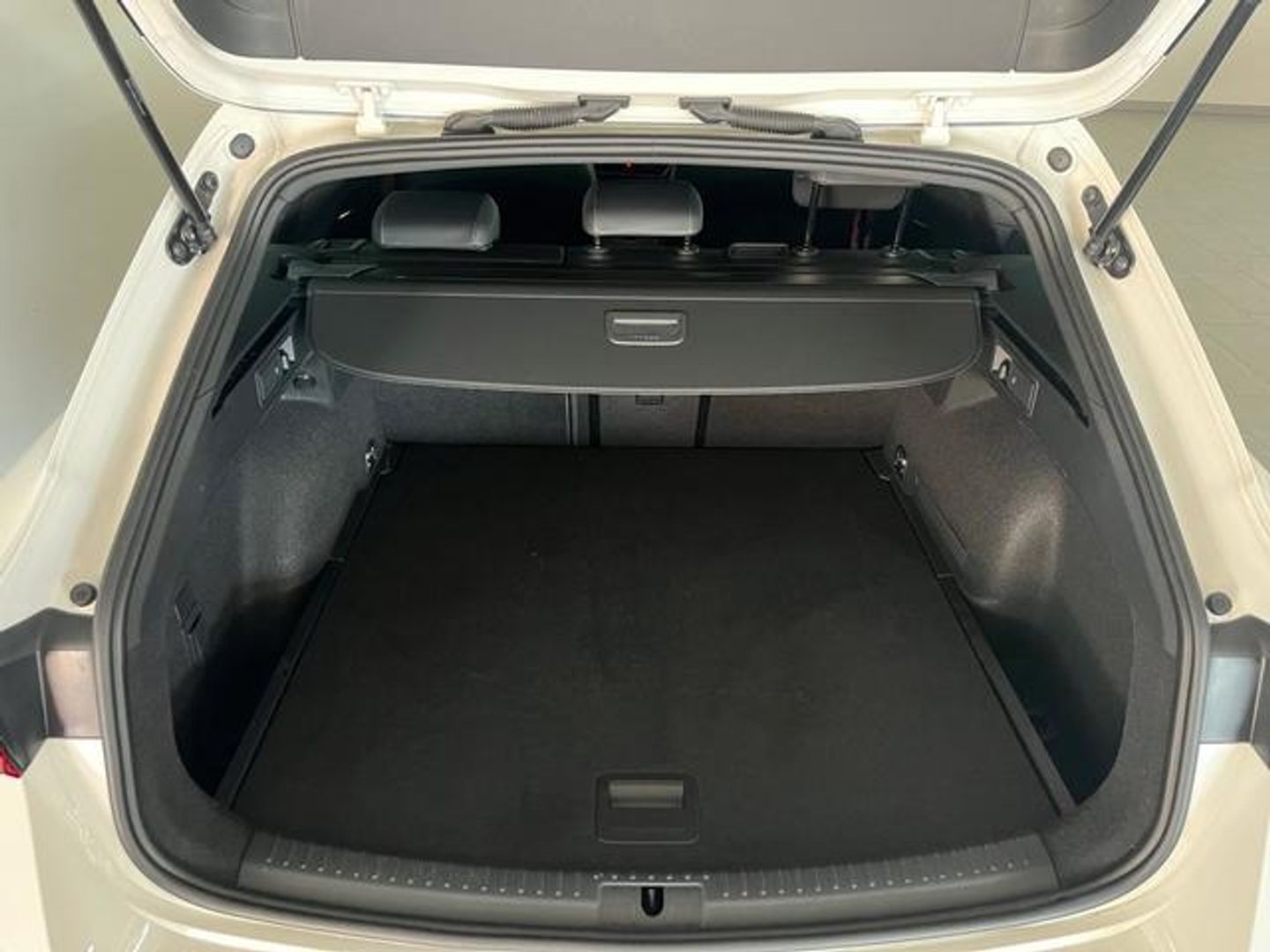 CUPRA Leon Sportstourer 1.5 eTSI DSG 110 kW (150 CV)