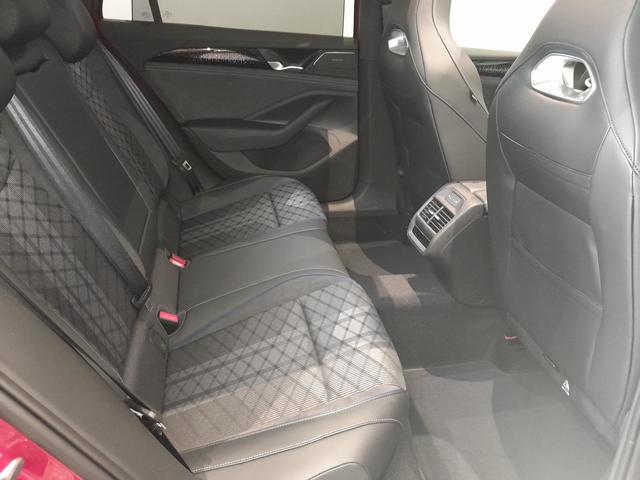 Volkswagen Passat Variant R-Line 1.5 eTSI 110 kW (150 CV) DSG