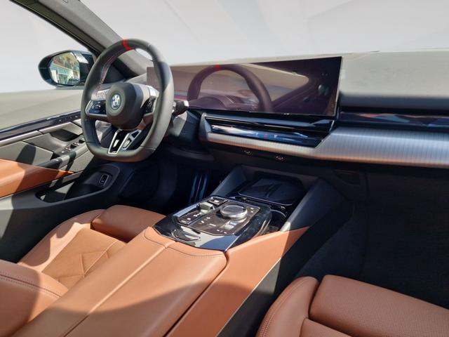 BMW i5 M60 xDrive 442 kW (601 CV)