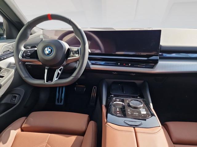 BMW i5 M60 xDrive 442 kW (601 CV)
