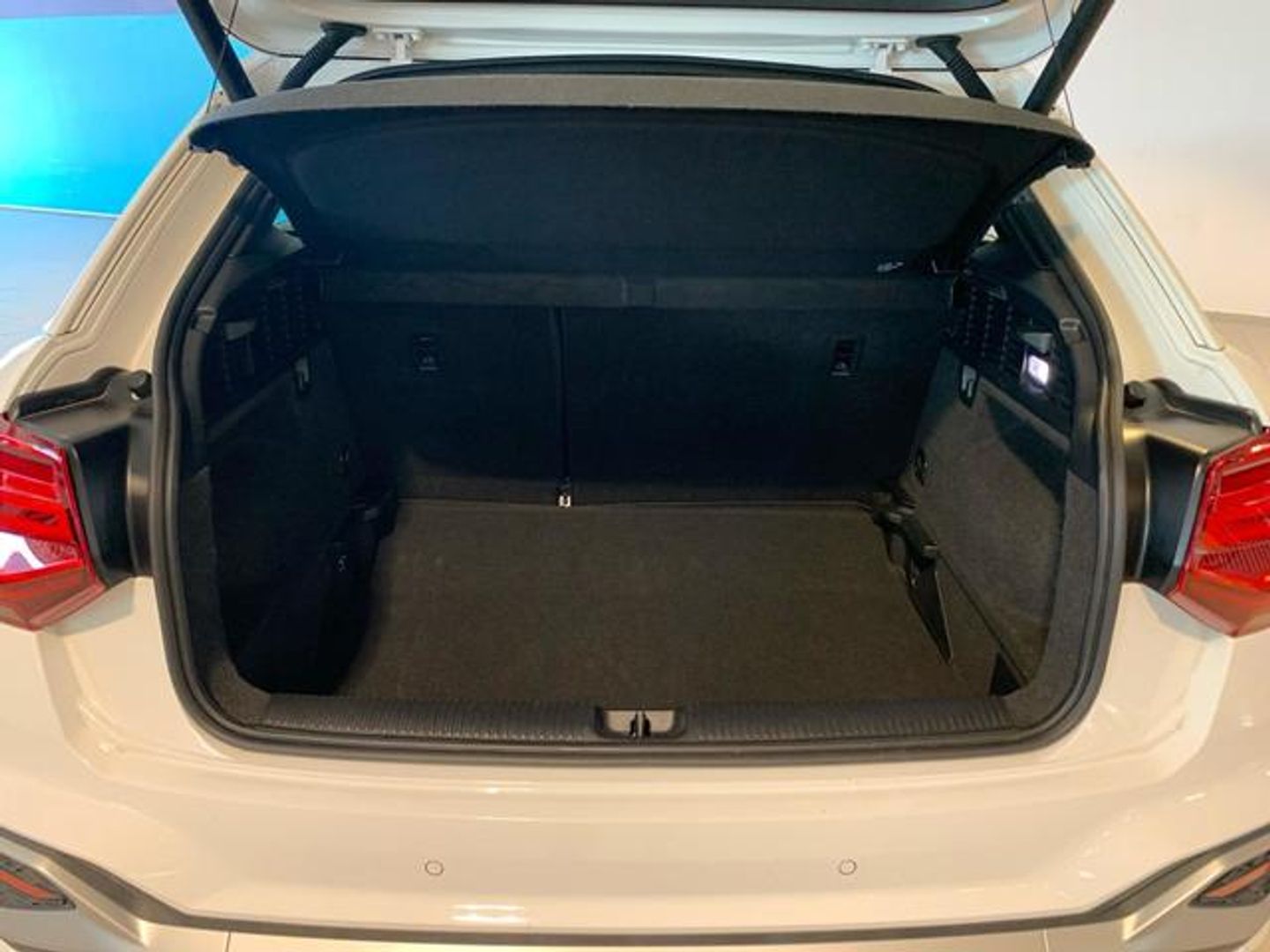 Audi Q2 Adrenalin 30 TDI 85 kW (116 CV) S tronic
