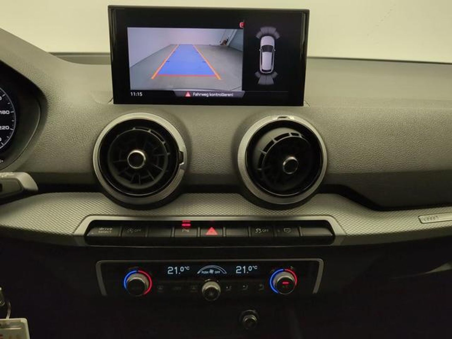 Audi Q2 S line 30 TFSI 81 kW (110 CV)