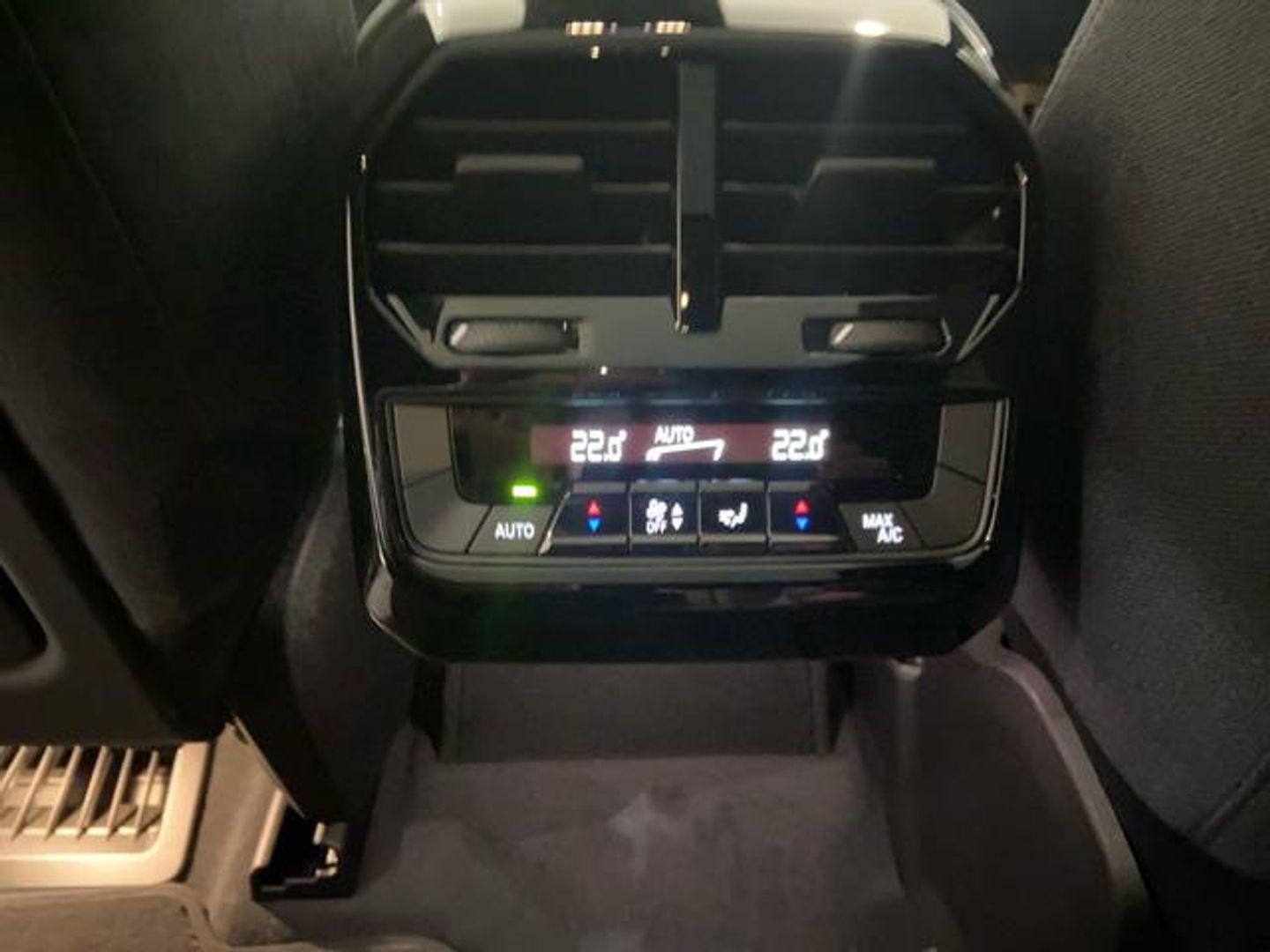 BMW iX xDrive40 240 kW (326 CV)