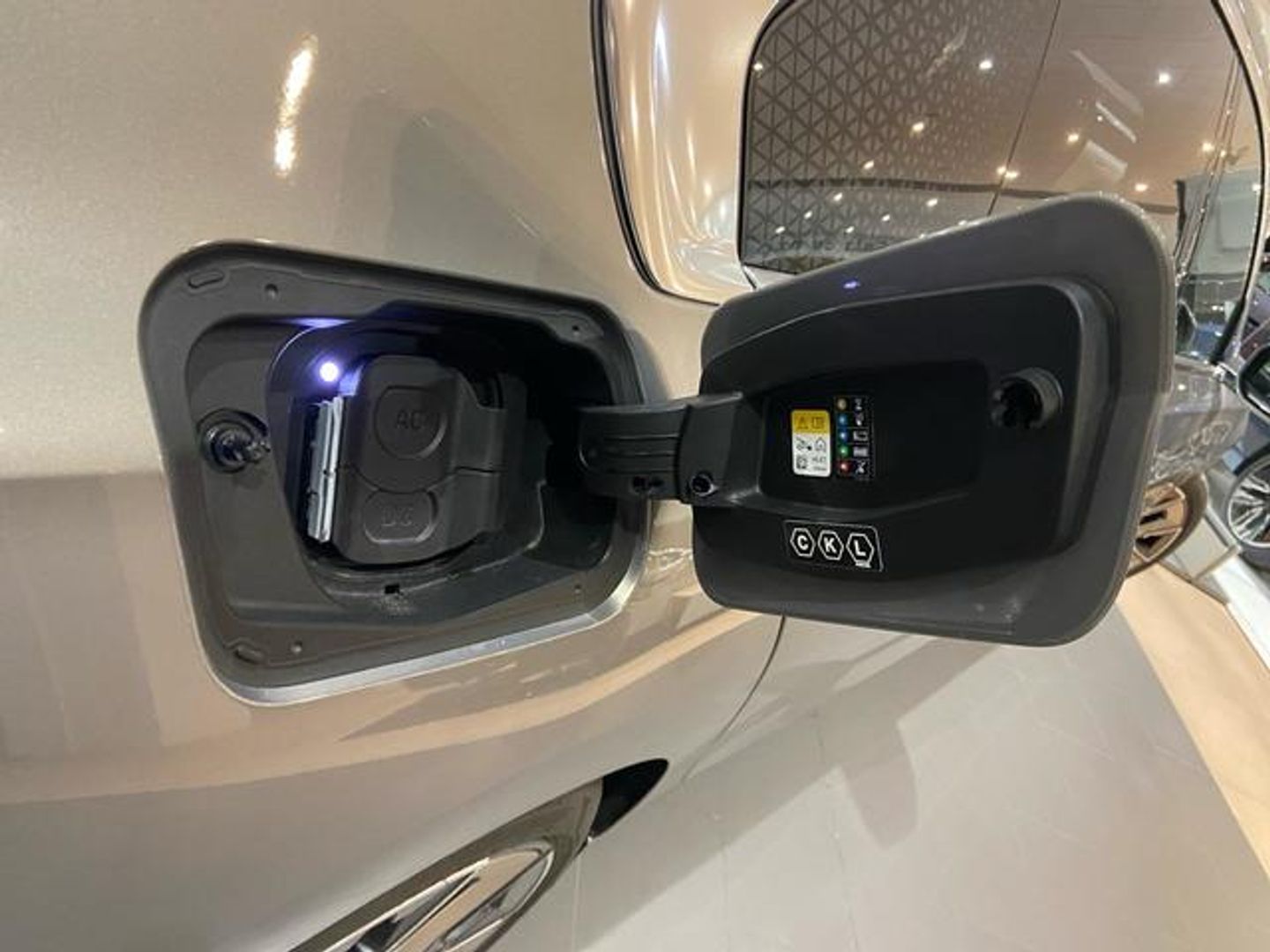 BMW i7 xDrive60 400 kW (544 CV)