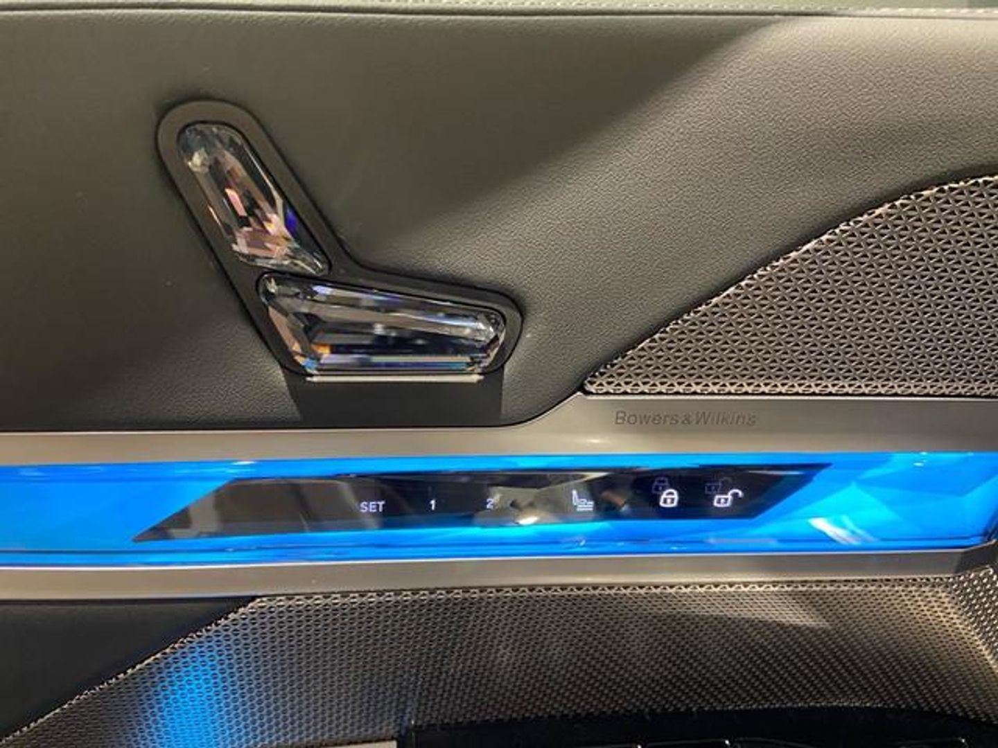 BMW i7 xDrive60 400 kW (544 CV)