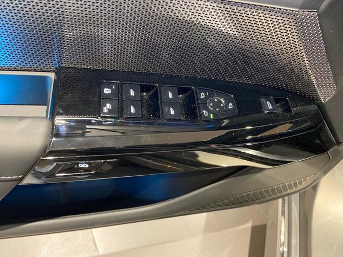 BMW i7 xDrive60 400 kW (544 CV)
