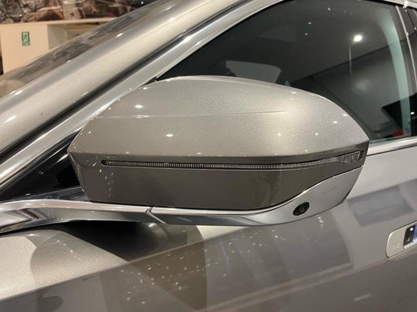 BMW i7 xDrive60 400 kW (544 CV)