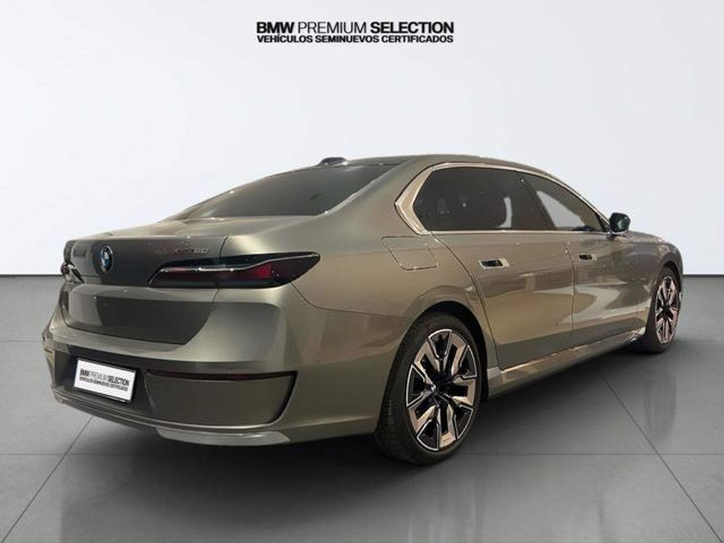 BMW i7 xDrive60 400 kW (544 CV)
