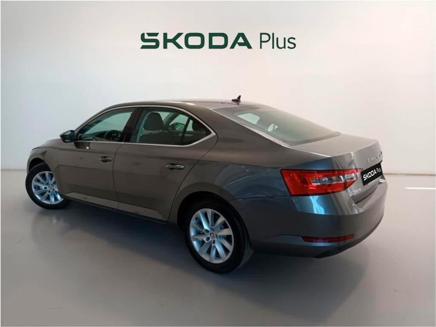 Skoda Superb 1.5 TSI Ambition DSG 110 kW (150 CV) Ambition