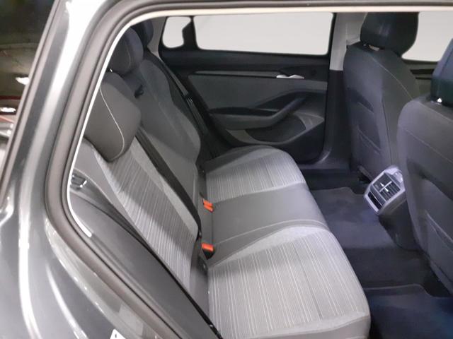 Skoda Superb Combi 2.0 TDI Selection DSG 110 kW (150 CV)