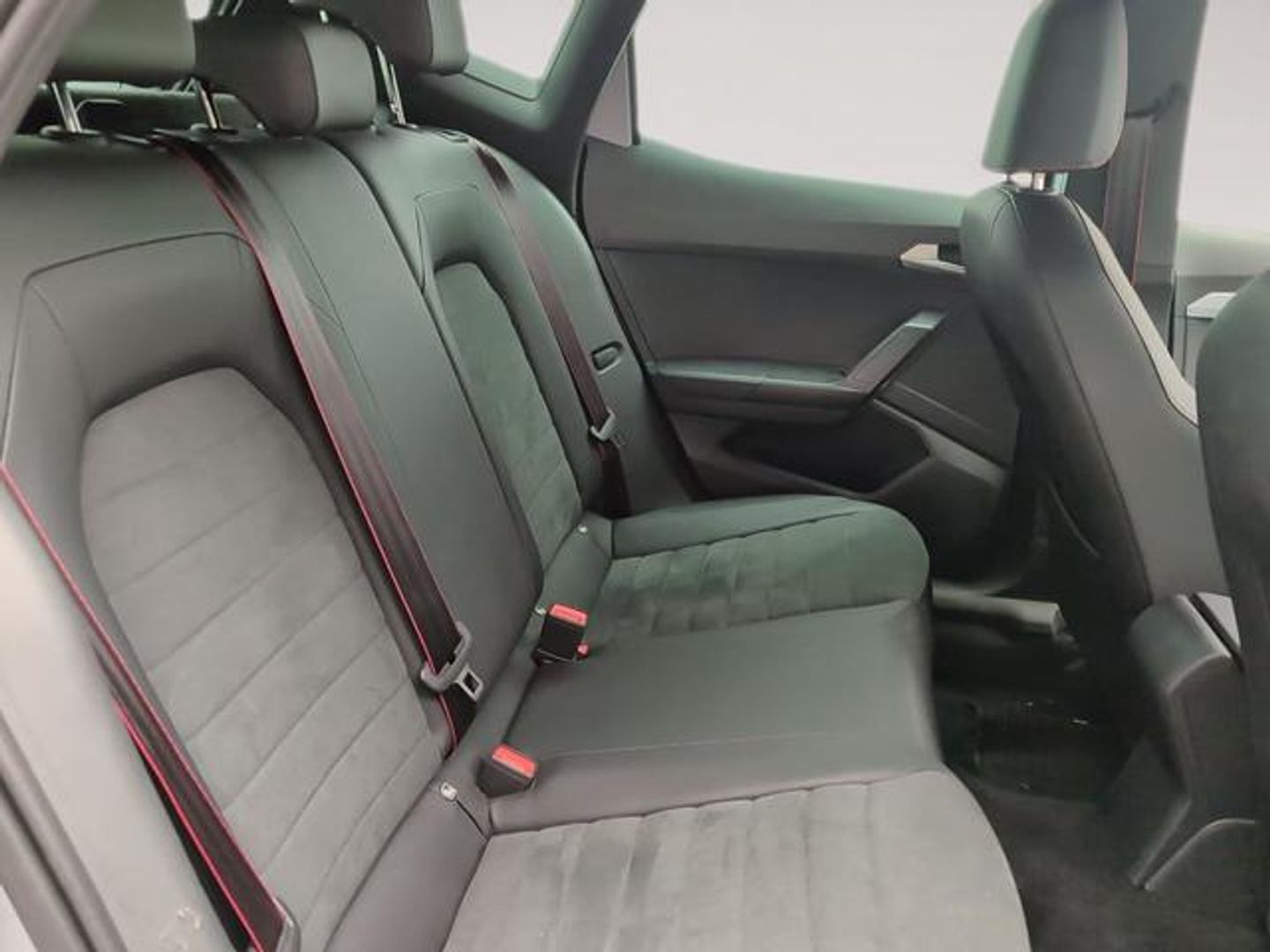 SEAT Arona 1.0 TSI S&S FR XL DSG 85 kW (115 CV)
