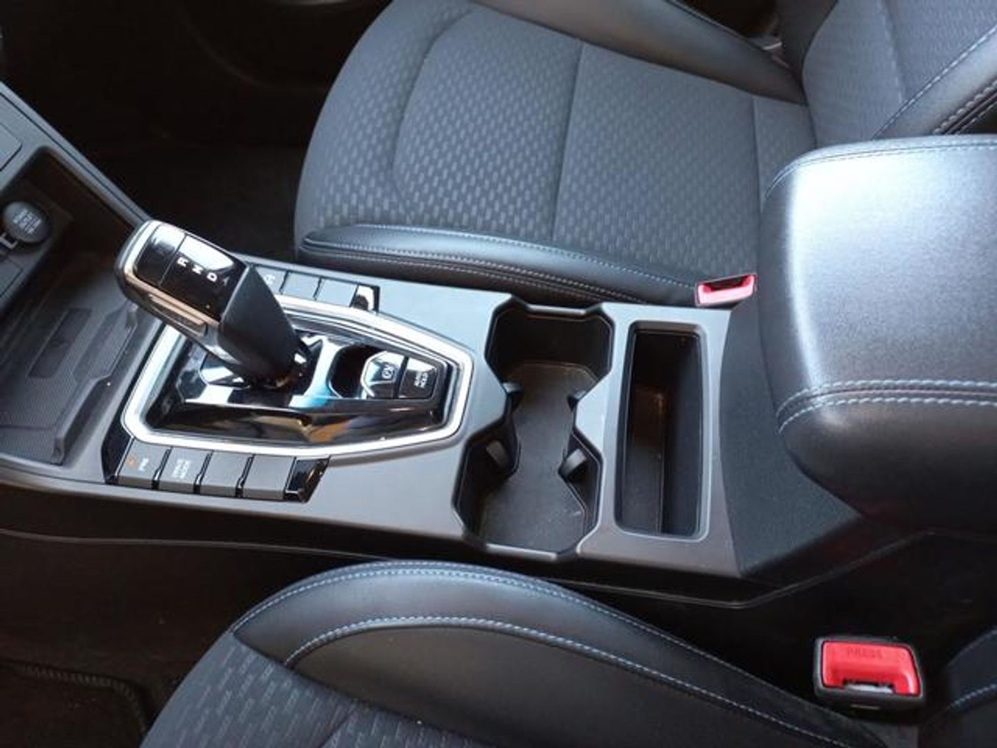 Ssangyong Korando E-motion Limited Auto 140 kW (190 CV)