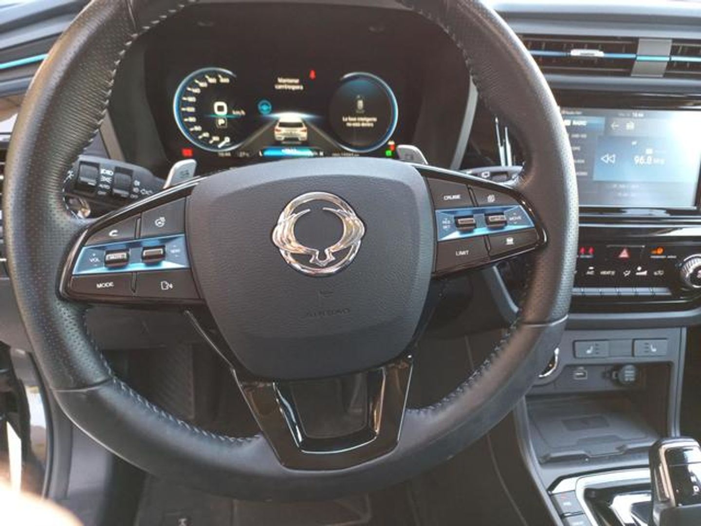 Ssangyong Korando E-motion Limited Auto 140 kW (190 CV)