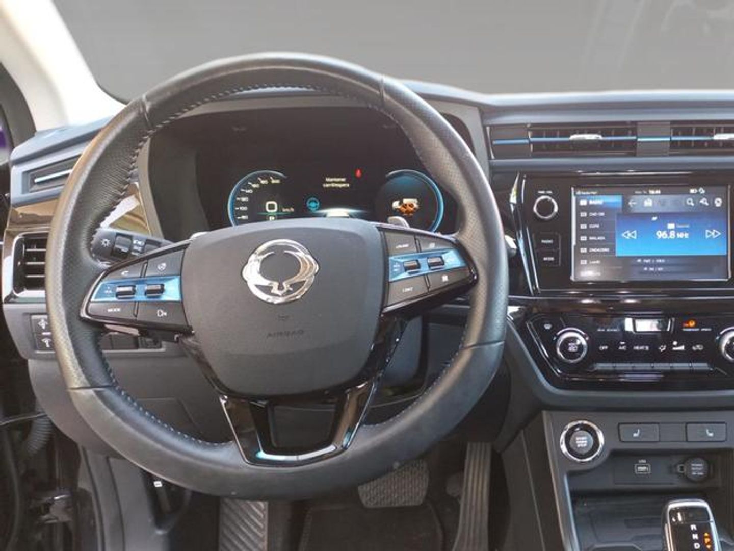 Ssangyong Korando E-motion Limited Auto 140 kW (190 CV)