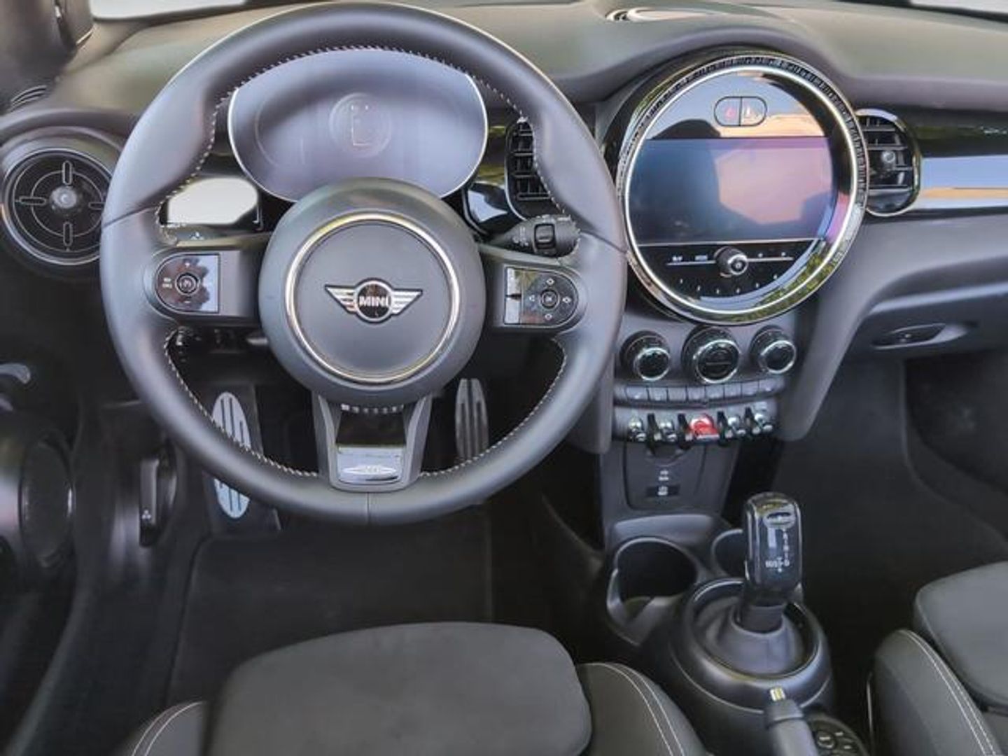 MINI MINI Cabrio Cooper 100 kW (136 CV)