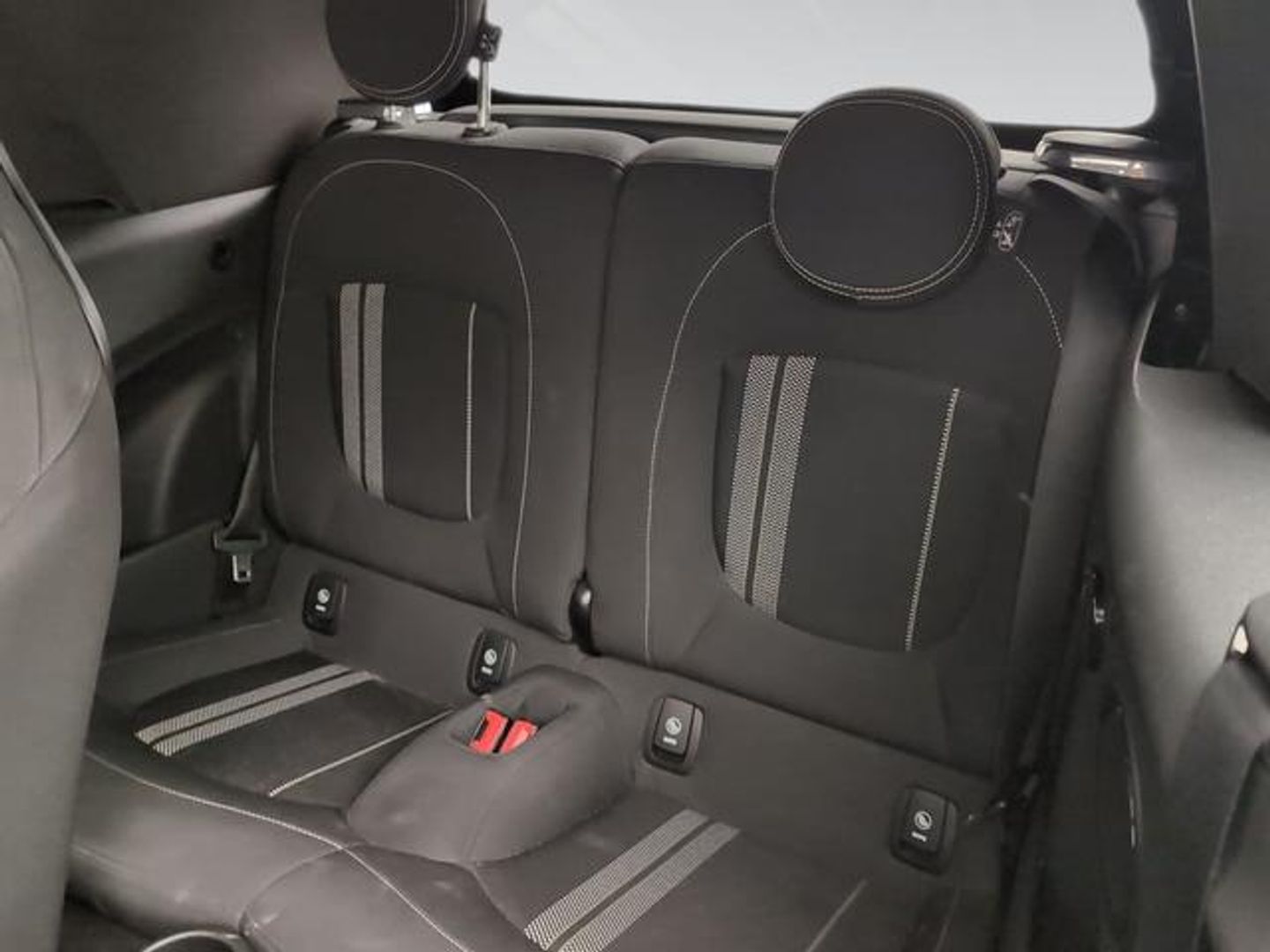 MINI MINI Cabrio Cooper 100 kW (136 CV)