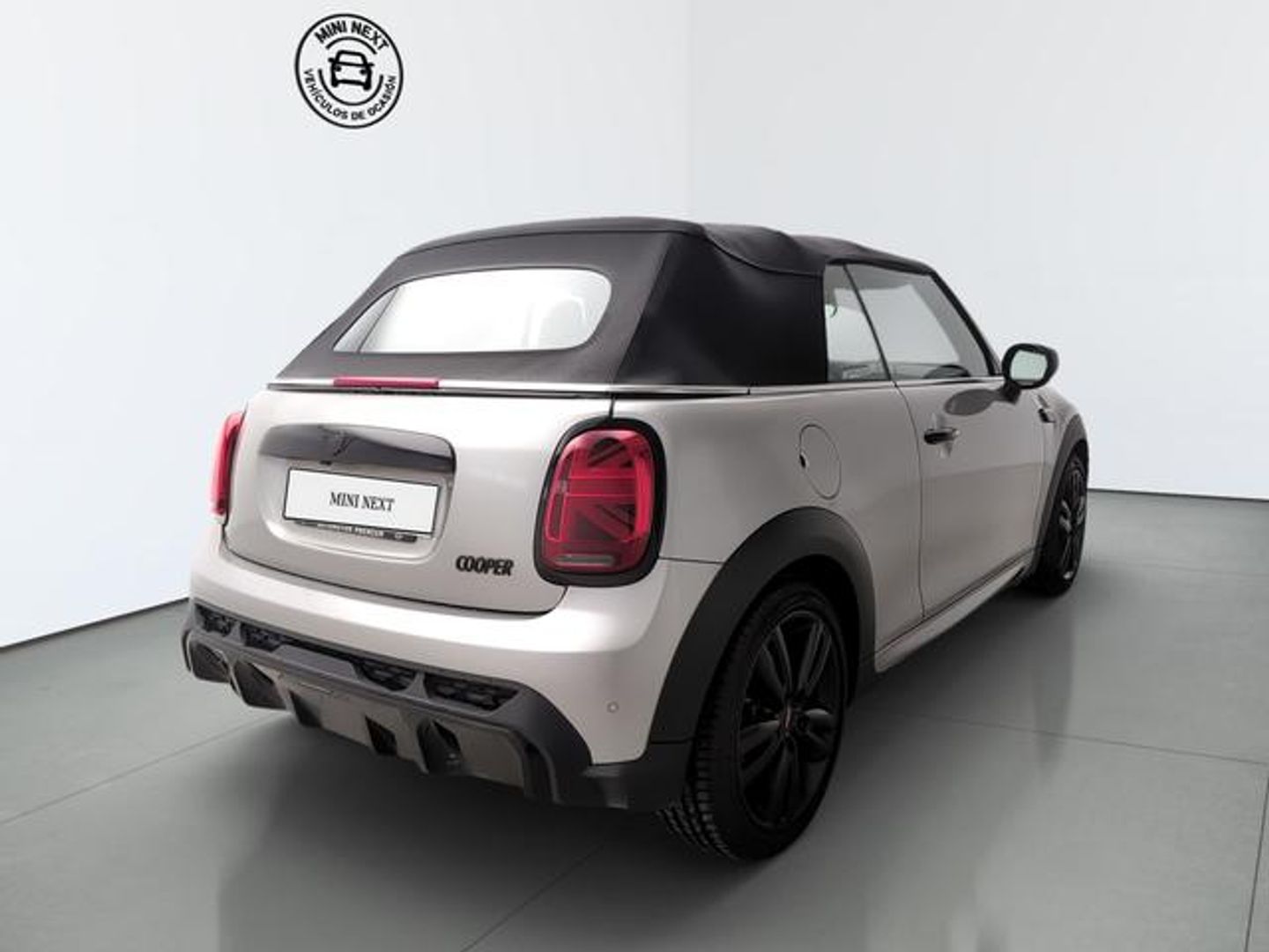 MINI MINI Cabrio Cooper 100 kW (136 CV)