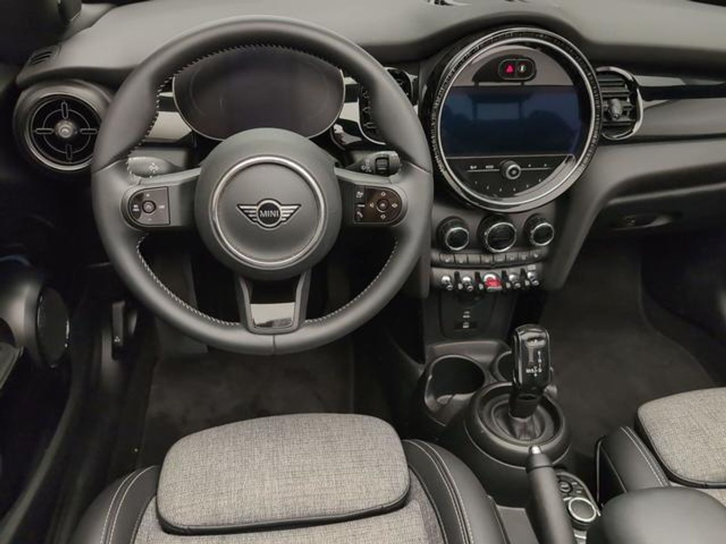 MINI MINI Cabrio Cooper 100 kW (136 CV)