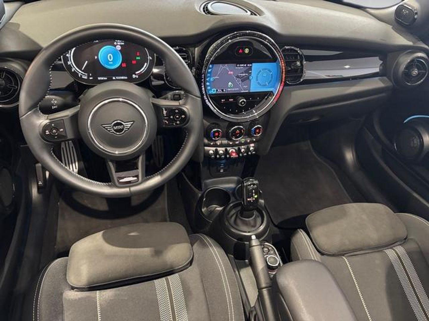 MINI MINI Cabrio Cooper 100 kW (136 CV)