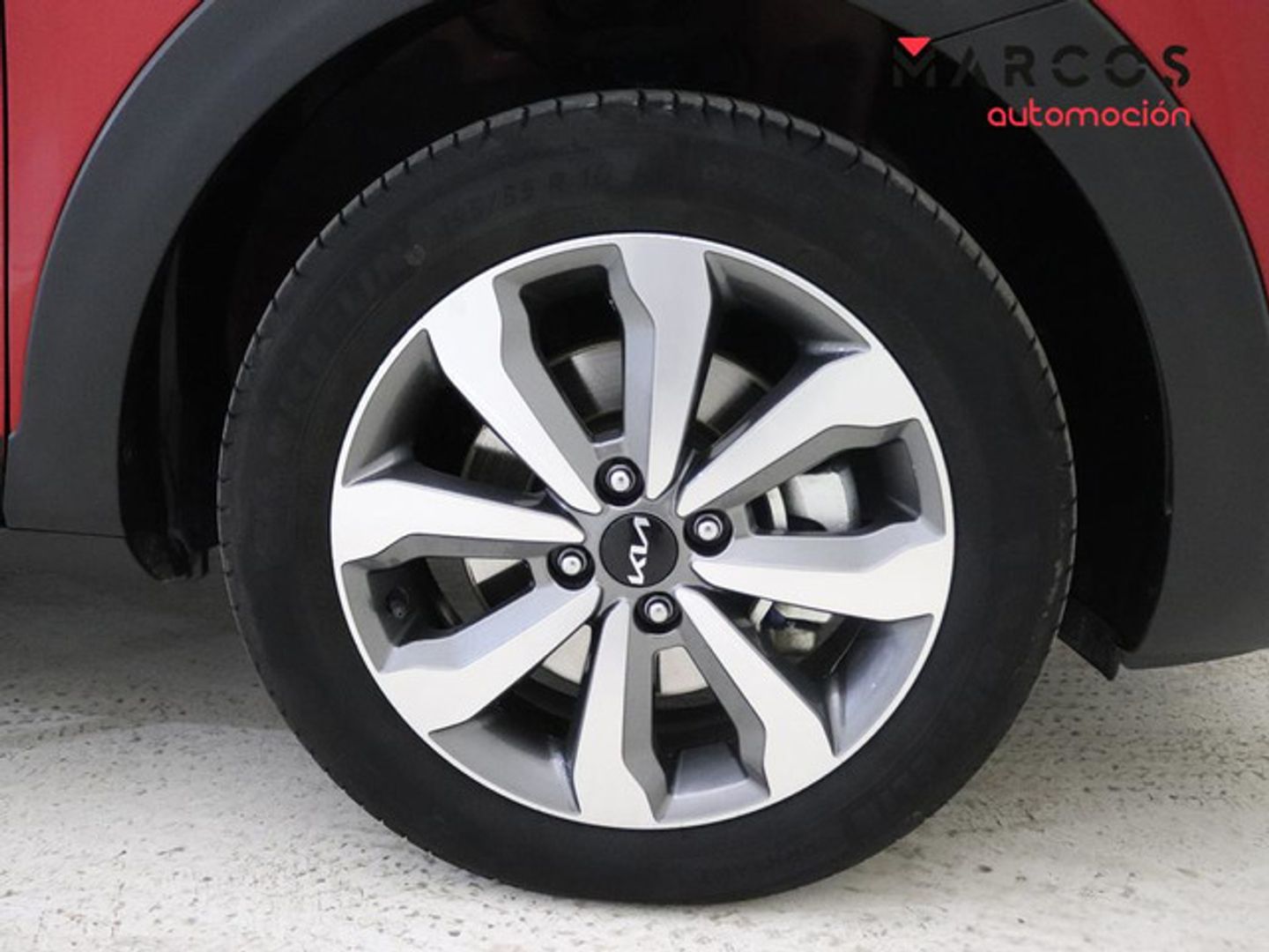 Kia Stonic 1.0 T-GDi MHEV Drive iMT  74 kW (100 CV) Drive