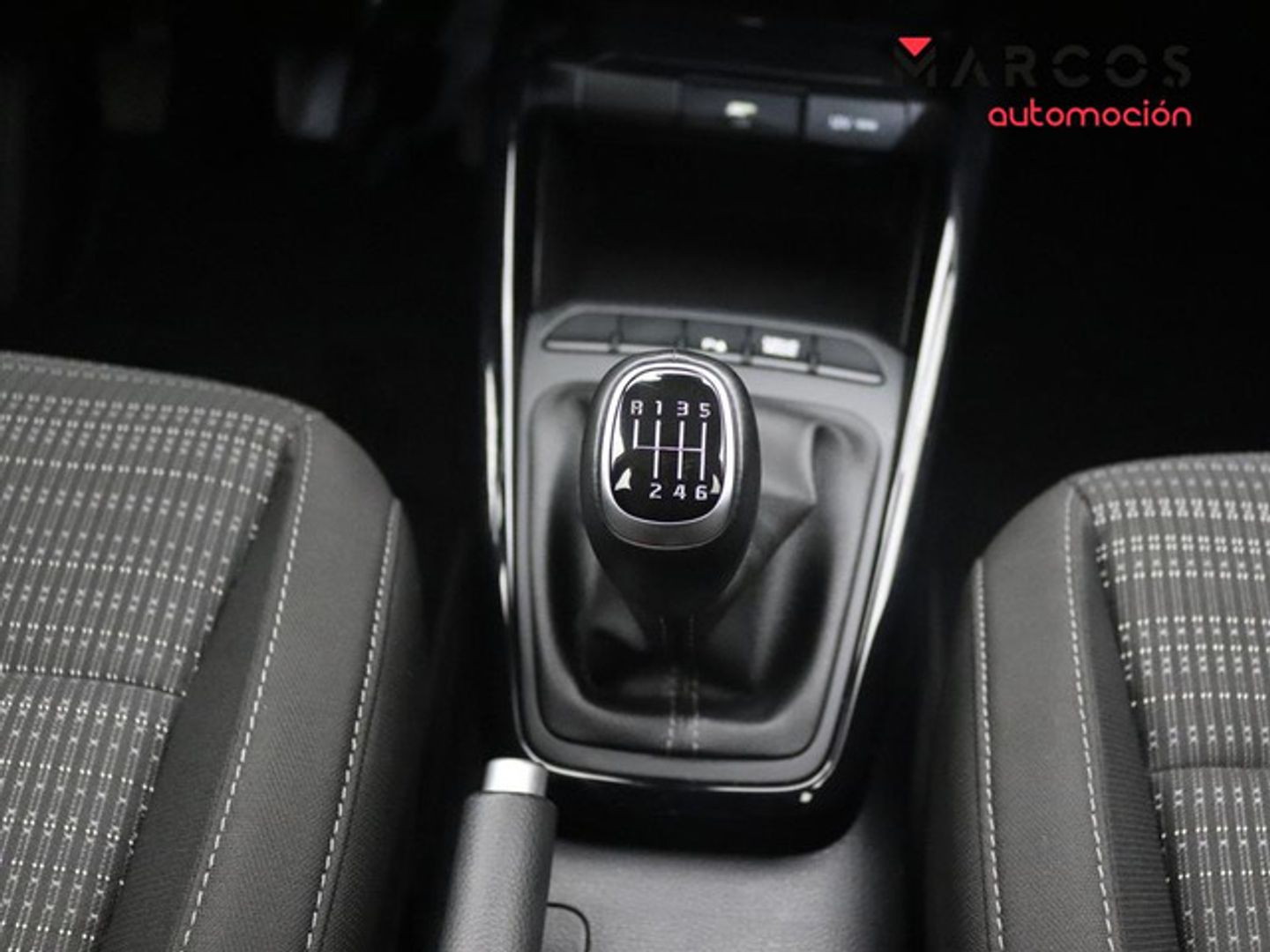 Kia Stonic 1.0 T-GDi MHEV Drive iMT  74 kW (100 CV) Drive