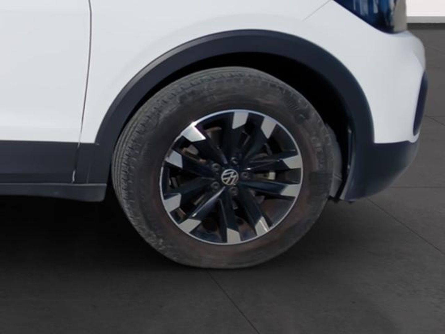 Volkswagen T-Cross Advance 1.0 TSI 70 kW (95 CV)