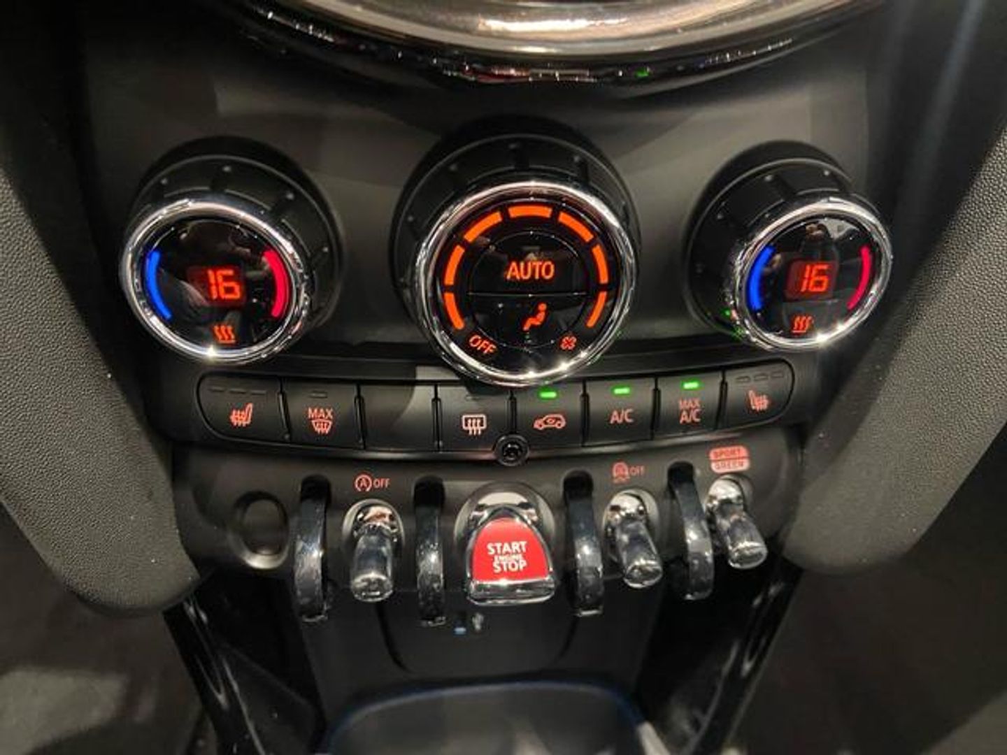 MINI MINI Cabrio Cooper S 131 kW (178 CV)