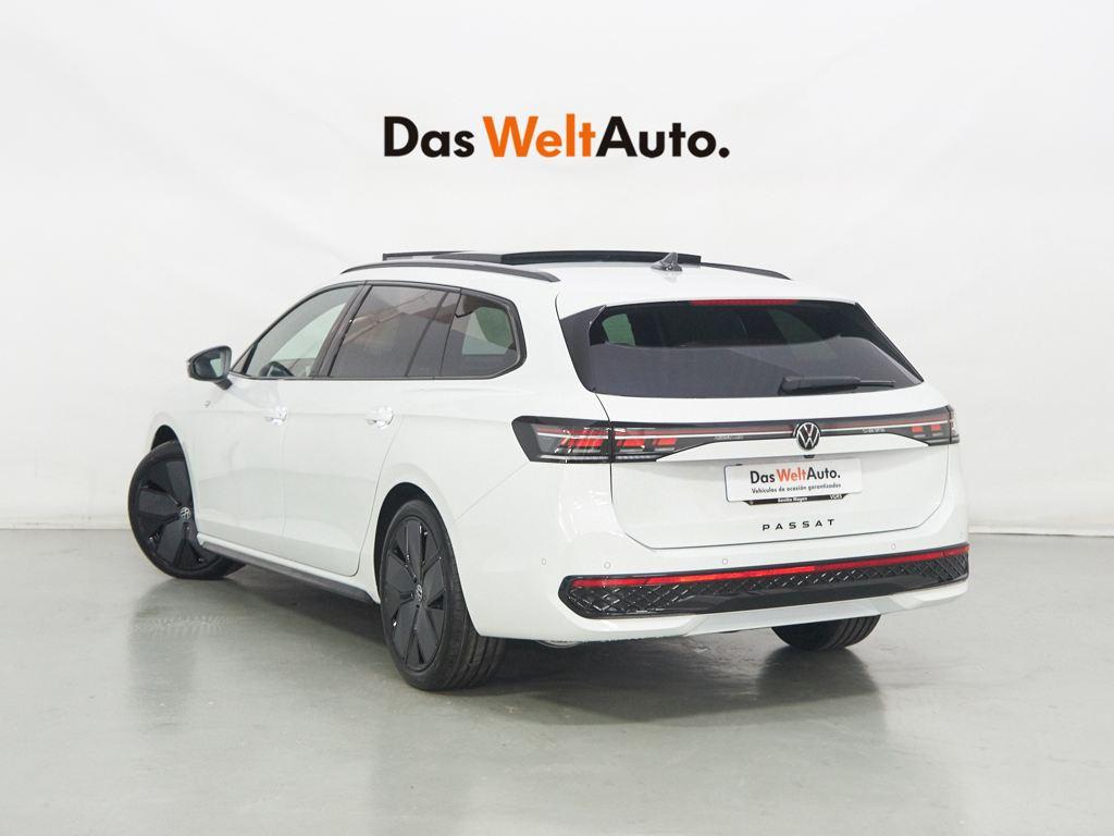 Volkswagen Passat Variant R-Line 1.5 eTSI 110 kW (150 CV) DSG R-Line