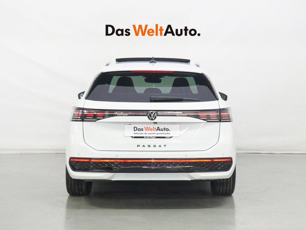 Volkswagen Passat Variant R-Line 1.5 eTSI 110 kW (150 CV) DSG R-Line