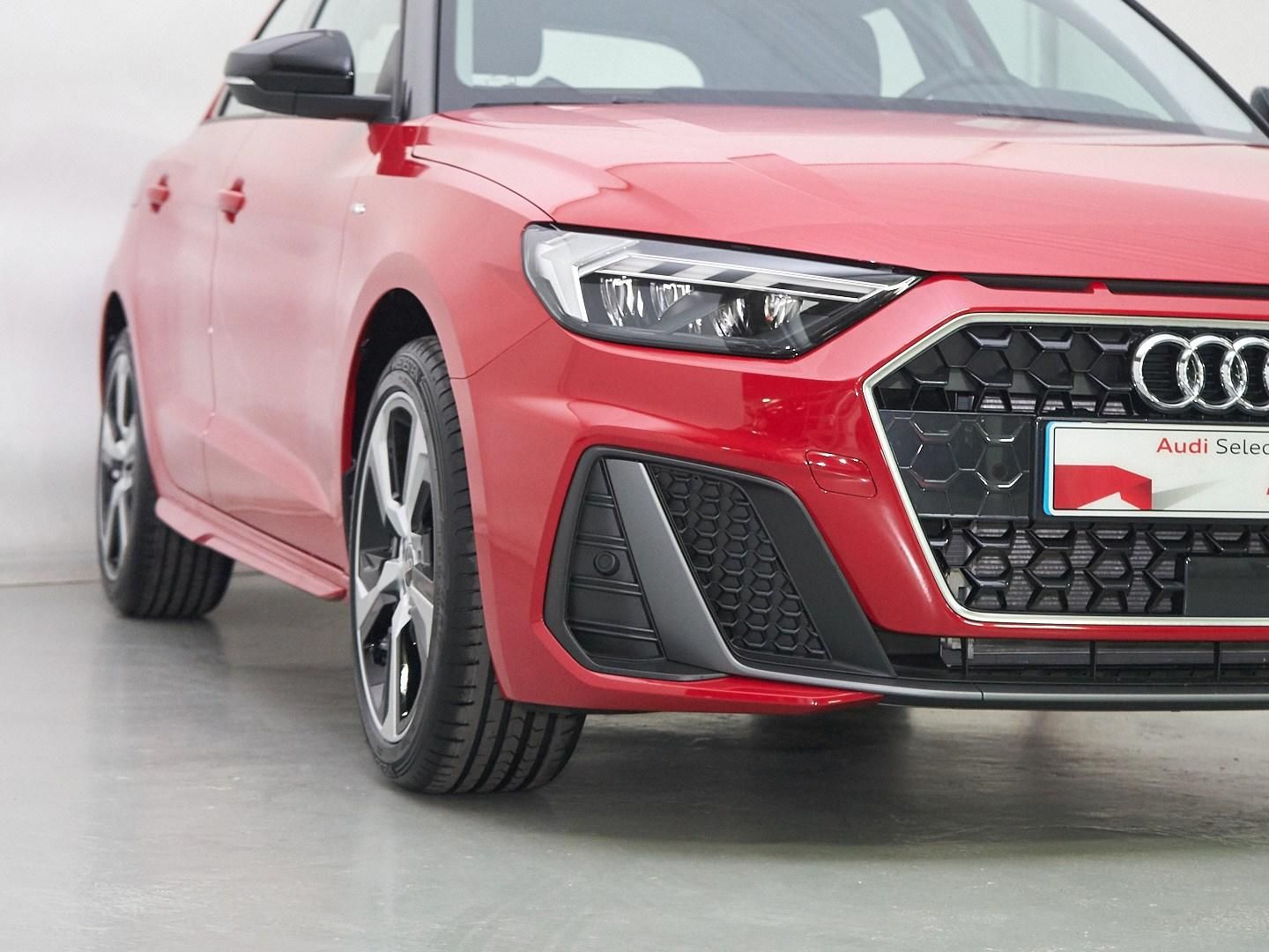 Audi A1 Sportback Adrenalin edition 30 TFSI 81 kW (110 CV) S tronic Adrenalin edition