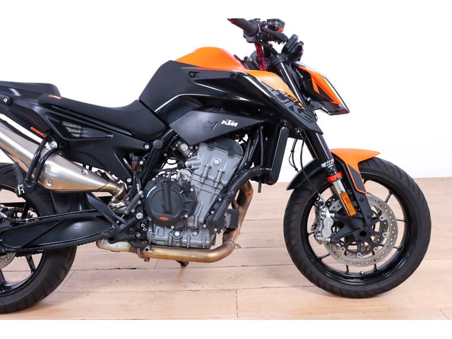 Ktm 890 DUKE GP