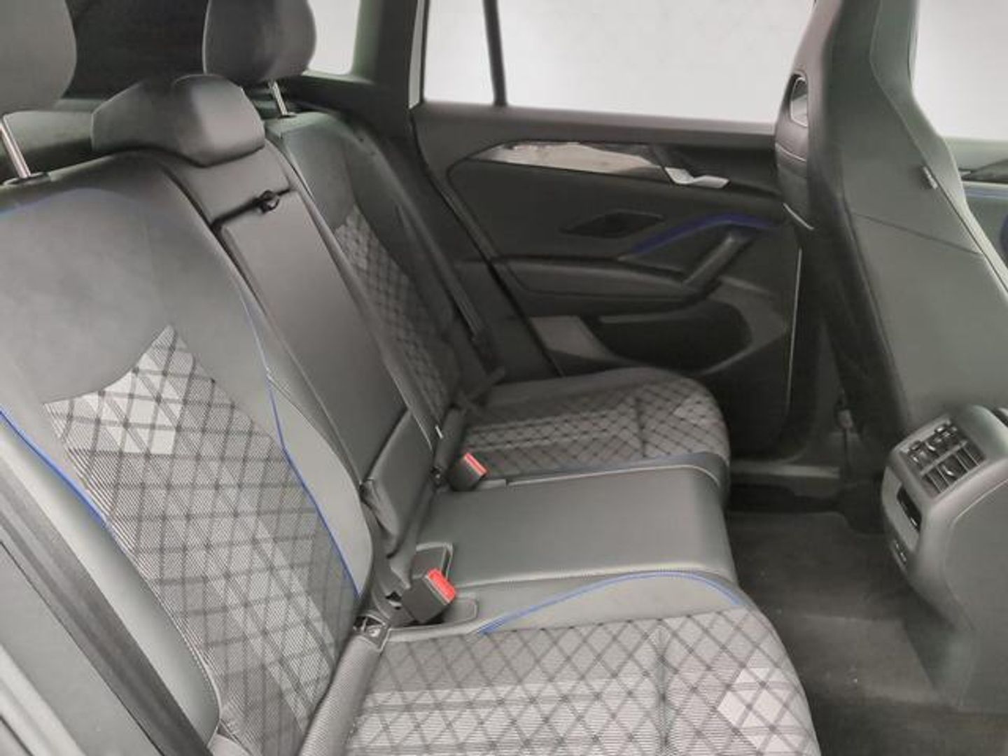 Volkswagen Tiguan R-Line 2.0 TDI 110 kW (150 CV) DSG