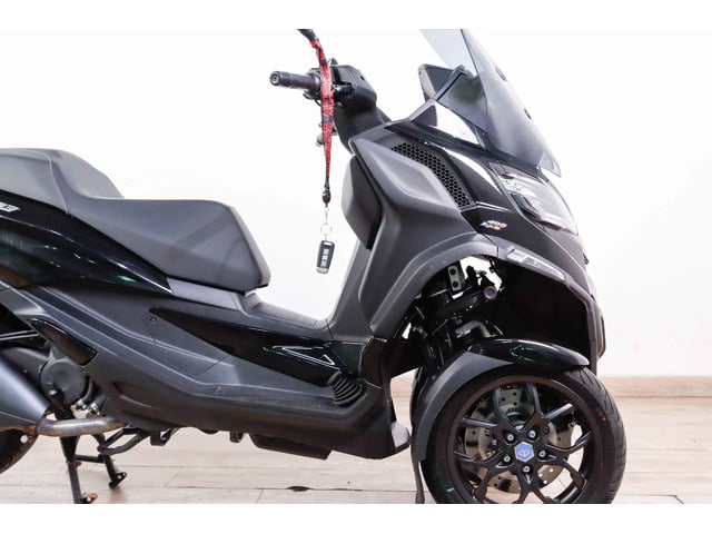 Piaggio MP3 400 HPE