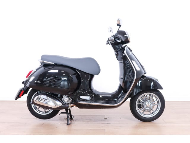 Vespa GTS 300 HPE